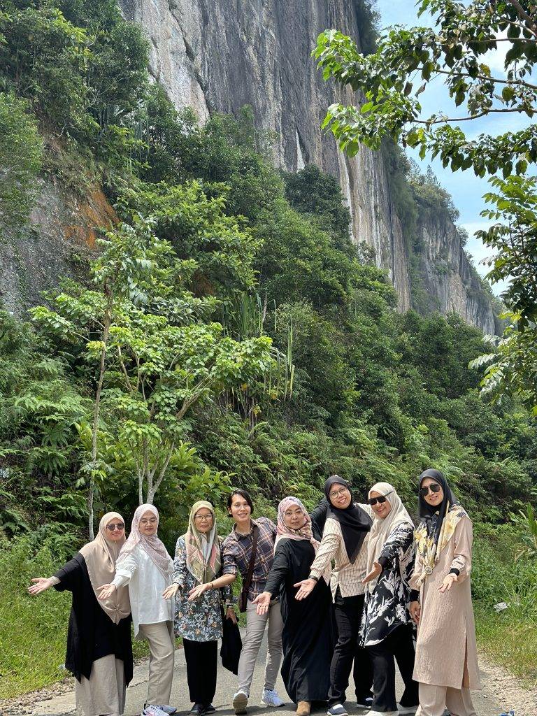 Lembah Harau-Paket Wisata Padang