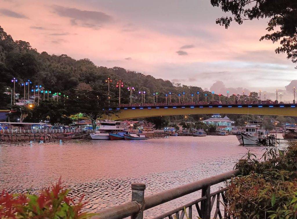 Jembatan Siti Nurbaya - Gondrong Tour