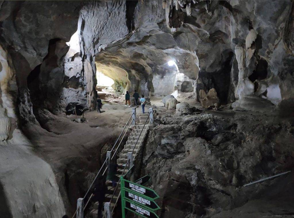 Goa Ngalau Indah - Gondrong Tour