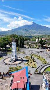Jam Gadang - Gondrong Tour