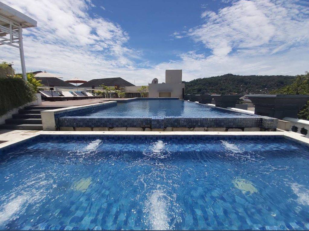 The Axavana Hotel - Gondrong Tour