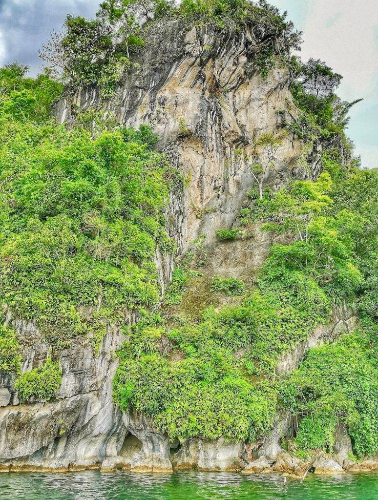 Legenda Batu Gantung - Gondrong Tour