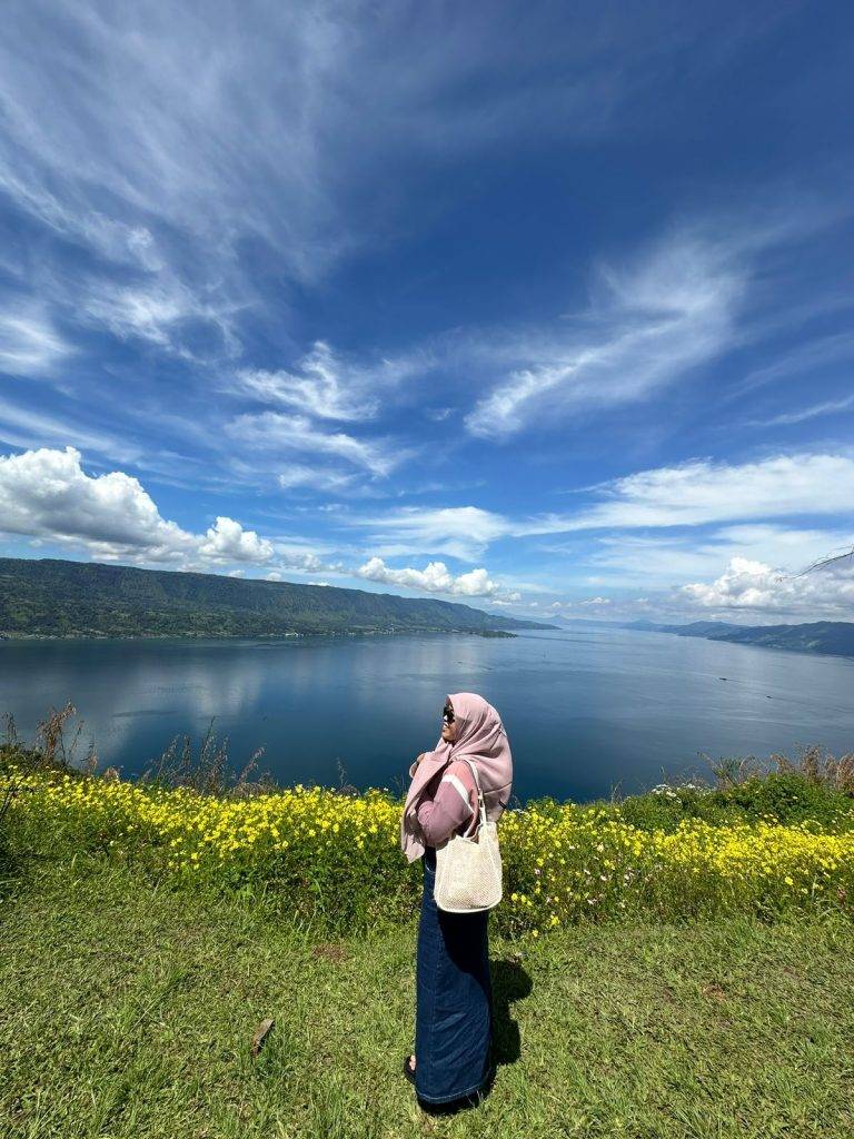Spot Foto Favorit di Bukit Senyum Motung - Gondrong Tour