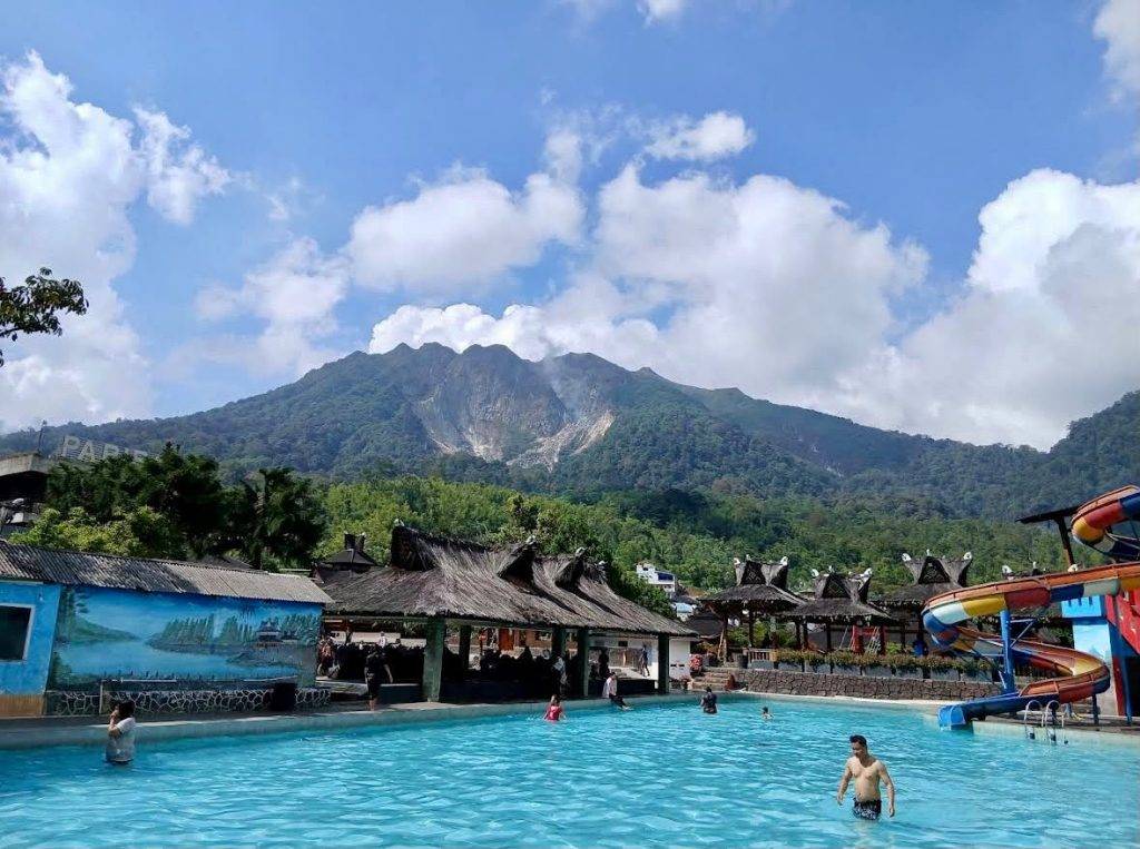 Pemandian Air Panas Sidebu-debu - Gondrong Tour