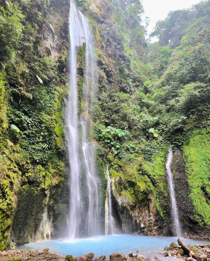 Air Terjun Dua Warna - Gondrong Tour